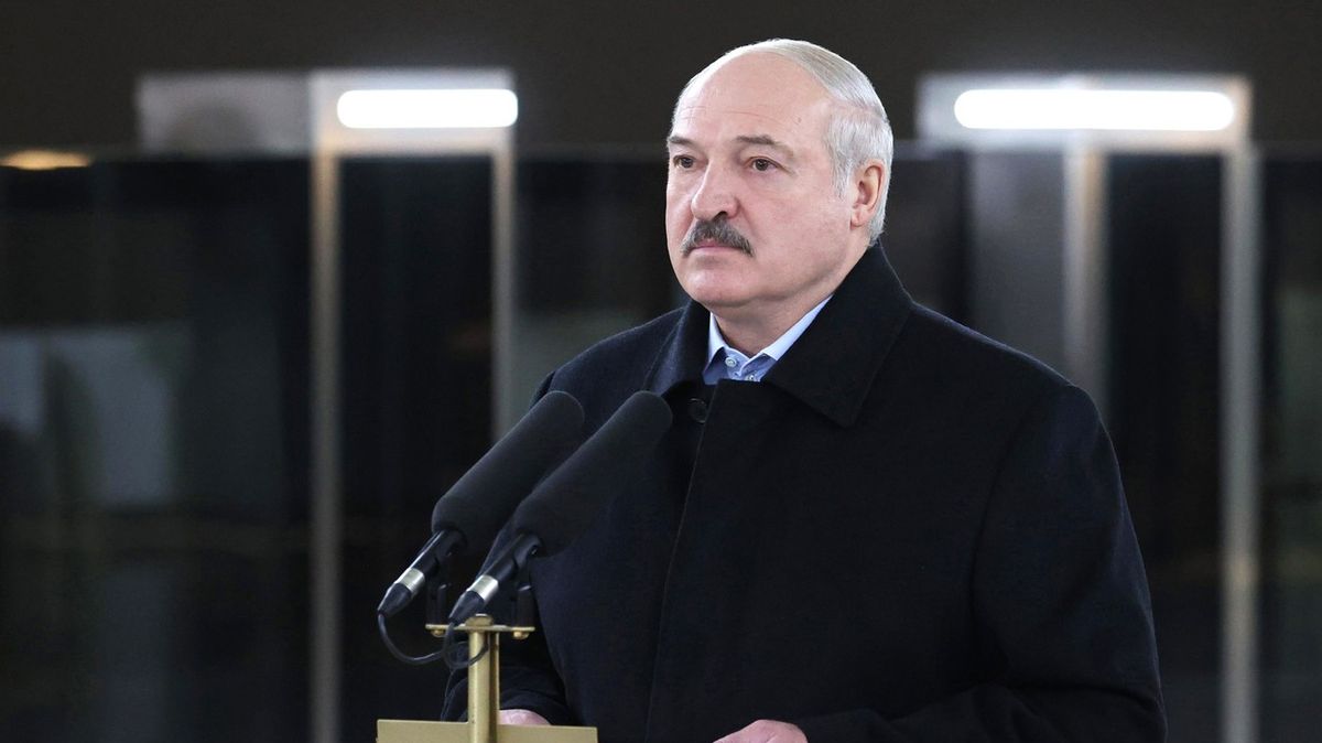 EU přidala na sankční seznam Lukašenka a 14 dalších činitelů